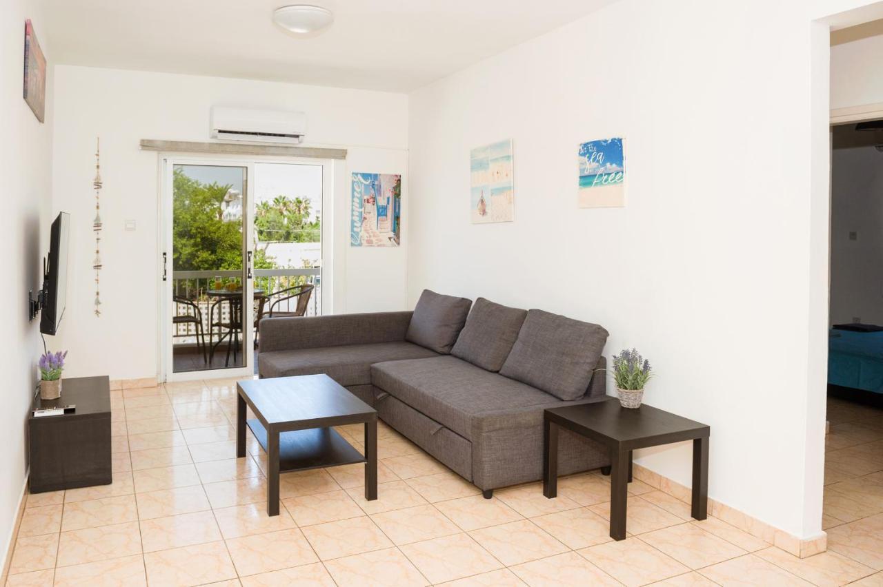 Mynapa Apartments Ayia Napa Luaran gambar